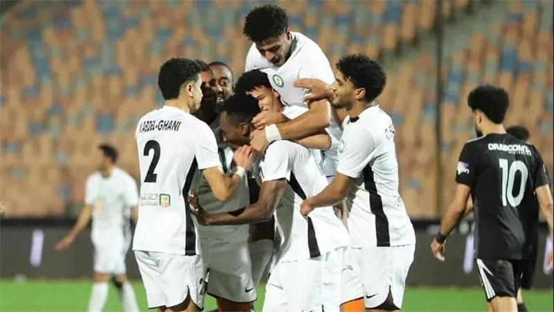 بيراميدز يزاحم الأهلي على نجم الزمالك السابق ويضعه في مرمى الانتقالات الصيفية