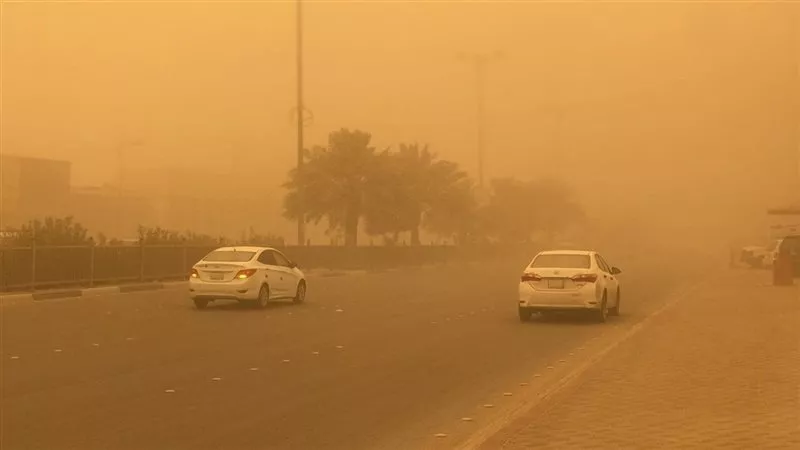 الأرصاد: رياح محملة بالأتربة وتوقعات بحرارة مرتفعة اليوم