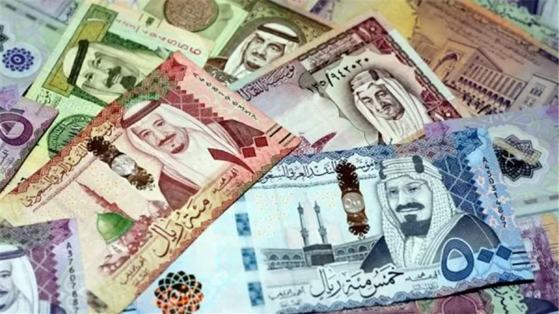 استقرار أسعار الريال السعودي أمام الجنيه.. وسعره في البنك الأهلي 13.57 جنيه