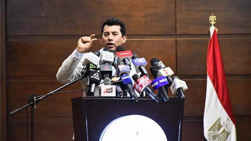 وزير الرياضة: تحدثت مع حسام حسن  لإعفاء لاعبي الأهلي من معسكر يونيو