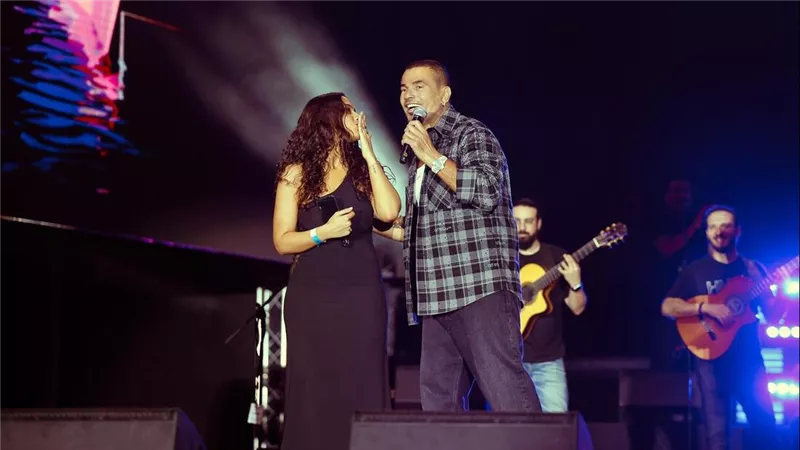 بعد ما ذكرها عمرو دياب .. حفلات 