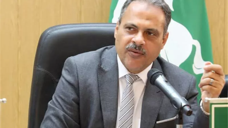 إزالة 3 حالات تعد على الأراضي الزراعية وأملاك الدولة بالشرقية 