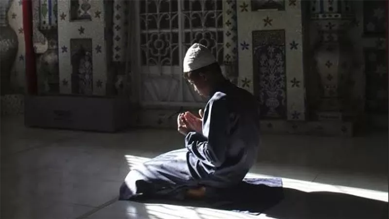 مفاتيح الفرج العشرة.. رددها الآن لتنال راحة البال وترفع الهموم