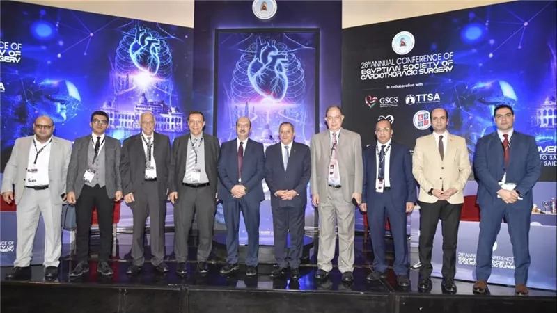 محافظ بورسعيد يشهد فعاليات المؤتمر السنوي الثامن والعشرين لجراحة القلب والصدر