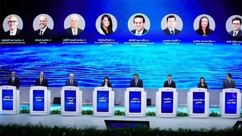 أيمن عاشور: الاستراتيجية الوطنية للتعليم العالي تمثل دفعة للارتقاء بالمنظومة 