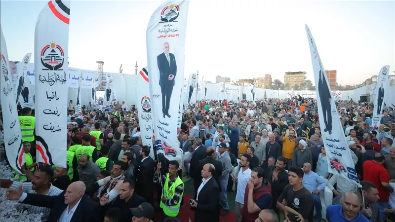 مؤتمرجماهيري للجبهة الوطنية لدعم مرشحها محمدعبدالحميد بدائرة سيدي سالم والرياض