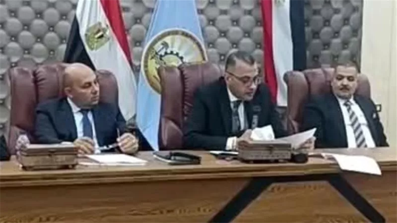 الحصر العددي لأصوات ناخبي الدائرة الأولى بمحافظة مطروح