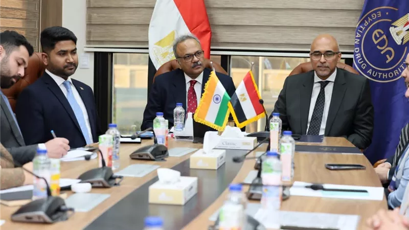رئيس هيئة الدواء يبحث مع نظيره الهندي سبل تعزيز التعاون الدوائي المشترك