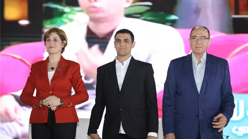 الجبهة الوطنية ينظم مؤتمراً حاشداً بالعاشر من رمضان لدعم مرشحها أحمد حلمي