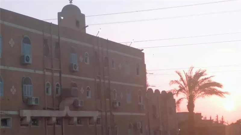 قصة أقدم أديرة إيبارشية قنا بقلب الصحراء في قرية المحروسة |صور 