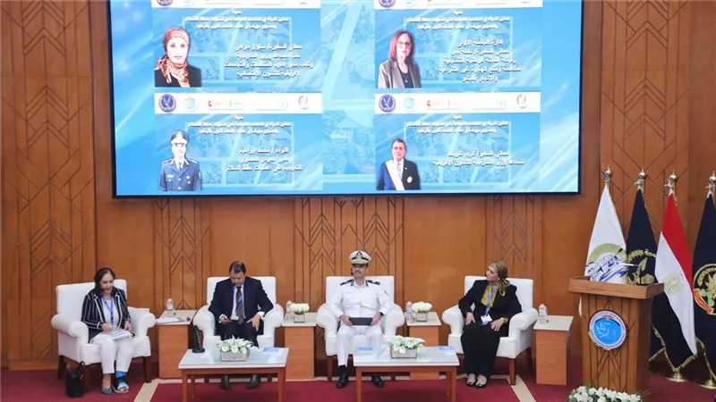 فعاليات الجلسة الأولى بعنوان 