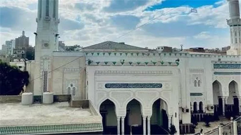 مواقيت الصلاة في محافظة السويس اليوم الخميس  13نوفمبر  المغرب  4:54م