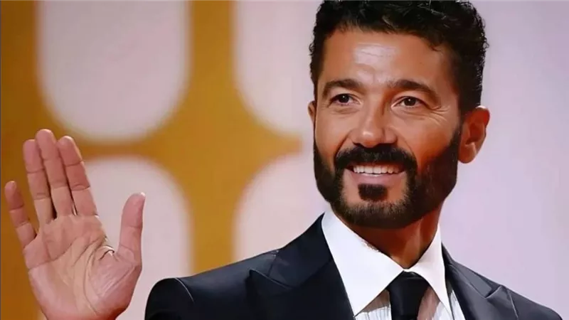 «أشكر الإنسان الفلسطيني».. خالد النبوي بعد تلقيه جائزة فاتن حمامة للتميز