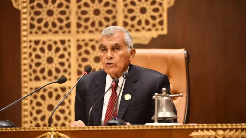  رئيس مجلس الشيوخ يرفع الجلسة العامة على أن يعود للانعقاد 18من شهر يناير 