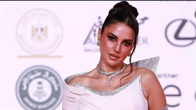 بتوقيع لبناني.. درة تخطف الأضواء في افتتاح القاهرة السينمائي 