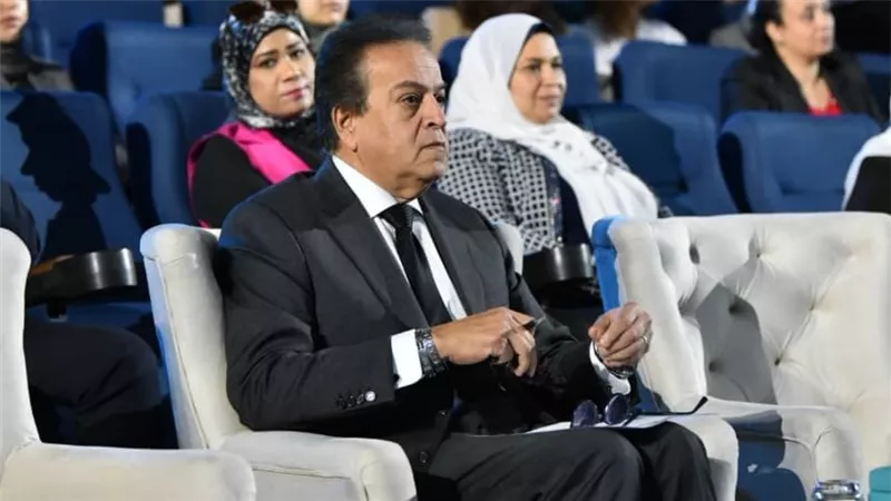  وزير الصحة يشهد جلسة حوارية بعنوان 