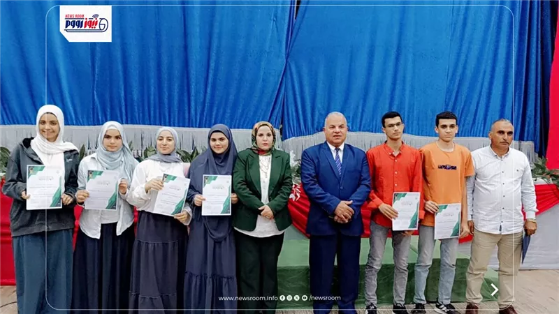 مدرسة طبهار الثانوية بأبشواي تحصد المركز الأول في مسابقة العباقرة