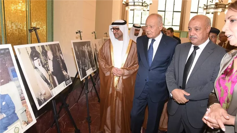 الهيئة العامة لدار الكتب والوثائق القومية تحتفل بيوم الوثيقة العربية بجامعة ال