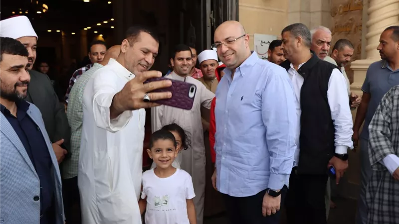 بعد صلاة الجمعة: محافظ بني سويف يستمع لطلبات المواطنين
