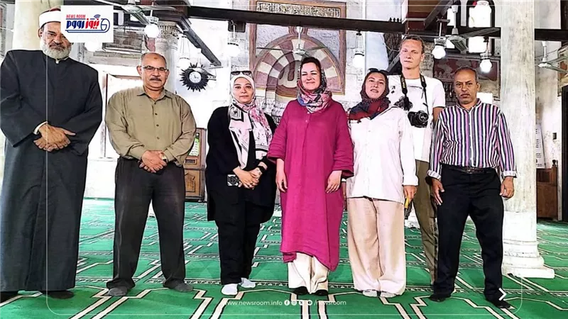 أوقاف الفيوم ترحب بوفد إيطالي في زيارة لمسجد قايتباي الأثري بالفيوم