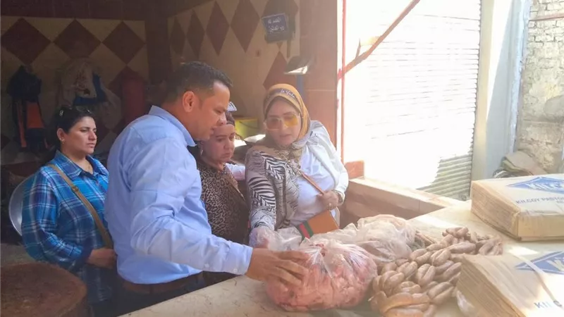 ضبط 397 كيلو لحوم غير صالحة وتحرير 63 محضرا في حملات رقابية بالسويس