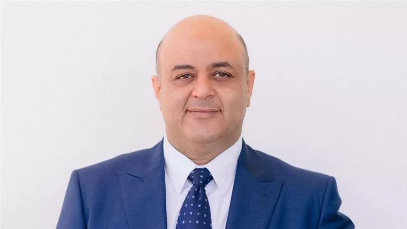 «برلماني» يستجيب لمطالب الأهالي بشأن تمهيد شوارع قرية التلين بالشرقية بالكامل