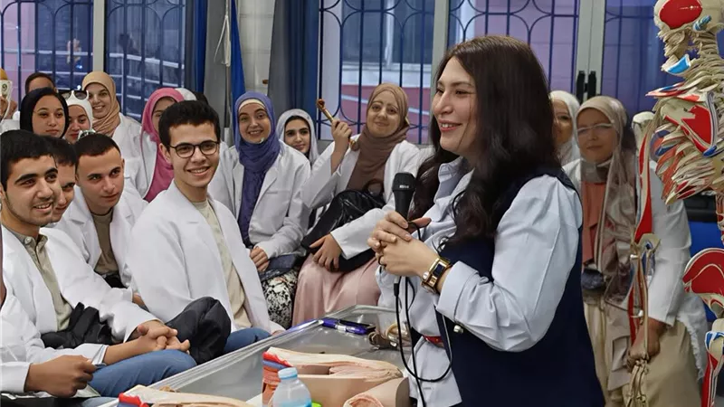جامعة بني سويف الأهلية تطلق سلسلة تدريبات ميدانية لطلاب الكليات الطبية
