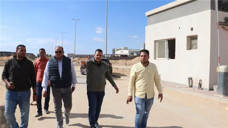 مدينة السادات تطلق حملة شاملة لتحسين البنية التحتية بالمنطقة الصناعية