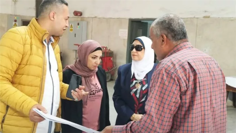 نائب رئيس جامعة الزقازيق تتفقد مطبعة الجامعة وتتابع خطة تطويرها