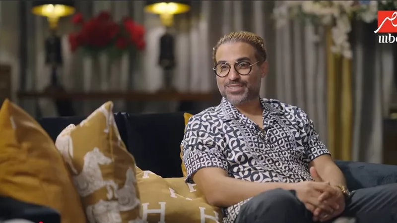 أحمد فهمي: 