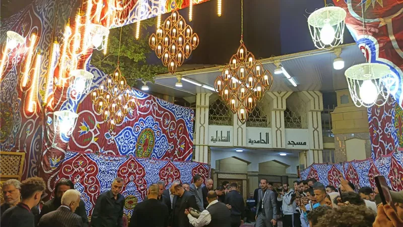 خالد مرتجي وسيد عبدالحفيظ وأعضاء مجلس الأهلي في عزاء محمد صبري.. صور