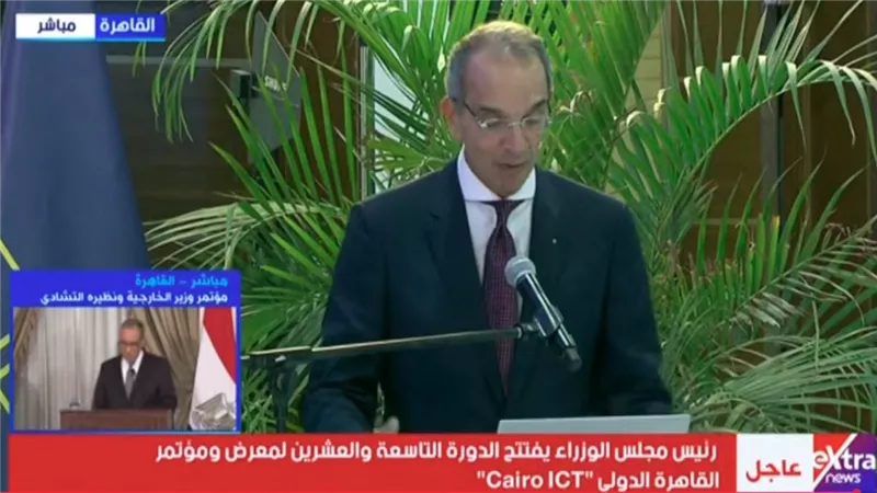  وزير الاتصالات: لدينا 15 علامة تجارية لتجميع وتصنيع أجهزة المحمول داخل مصر 