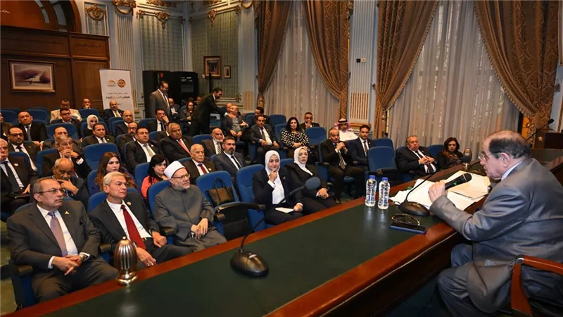 استئناف البرنامج التدريبي لأعضاء مجلس الشيوخ الجدد في الأكاديمية الوطنية