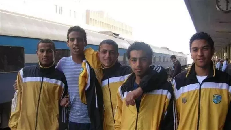 قالوا عليا 