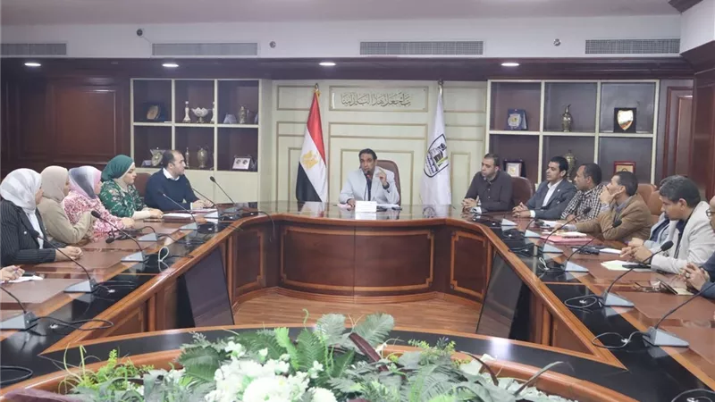 سكرتير عام مساعد بنى سويف يوجه بإعداد تقرير دورى للجنة المنشآت الآيلة للسقوط