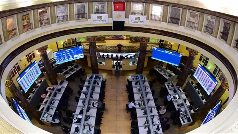بدعم التجاري الدولي وطلعت مصطفى.. البورصة ترتفع لأعلى مستوى عند 40100 نقطة