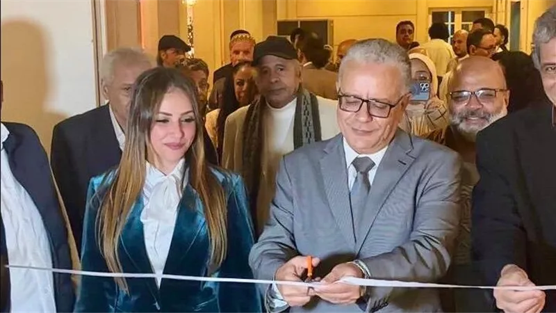 وزارة الثقافة تربط بين الفن التشكيلى والسينما بمعرض 