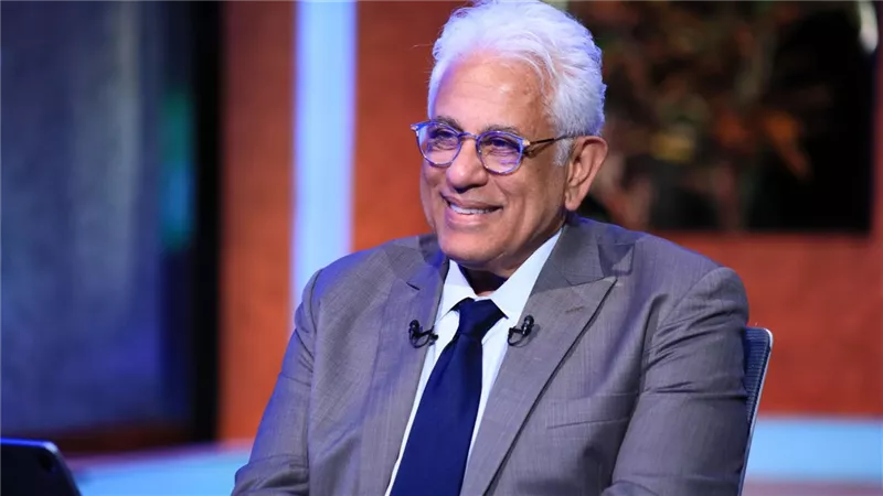 حسام بدراوي ينعى مراد وهبة: سعيد لعطائه الإنساني وغزارة إنتاجه الفكري
