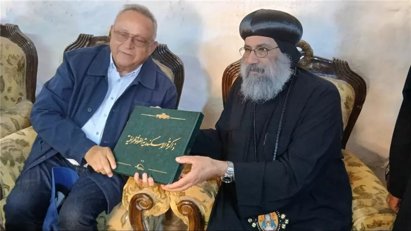 لتعزيز التعاون الثقافي والتراثي.. وفد من مكتبة الإسكندرية يزور أديرة الفيوم