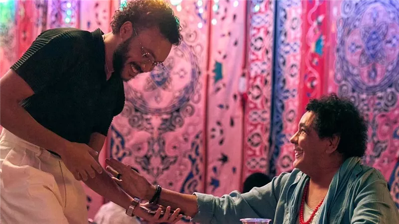كلام فرسان .. الكينج محمد منير يطرح أحدث أغانيه مع مغني الراب ويجز |فيديو