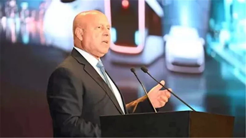 كامل الوزير: تنفيذ الخط السادس للمترو بوحدات وأنظمة مصنعة في مصر بواسطة ألستوم