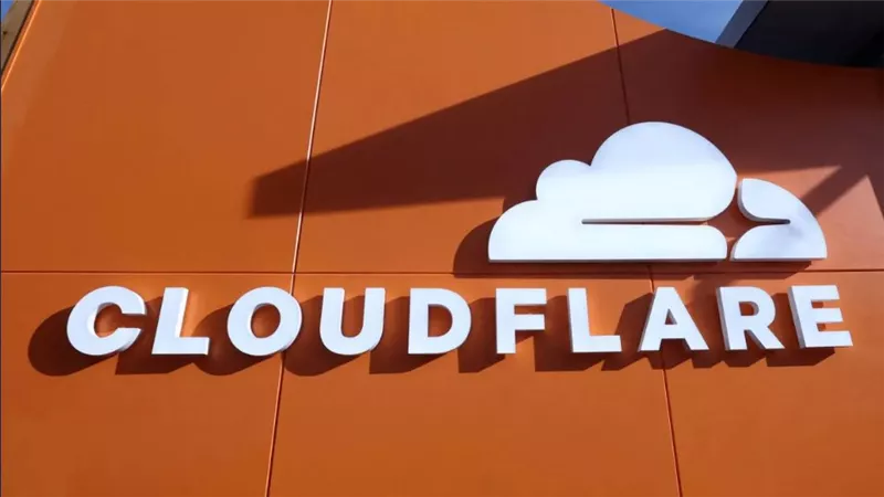 عطل عالمي يشل الإنترنت.. ماذا حدث داخل Cloudflare؟.. إليكم التفاصيل