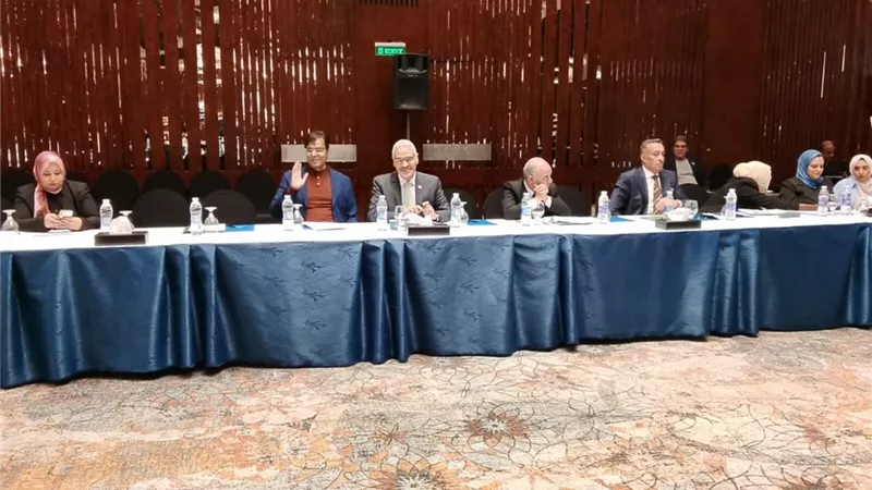 علاء شلبي: القانون الجديد للاجئين يتكامل مع قانون مكافحة الهجرة غير الشرعية 