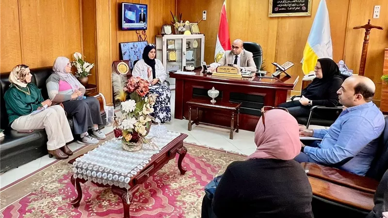 الصحة بالإسكندرية تعتمد نموذجًا جديدًا لشراكة المريض في العلاج