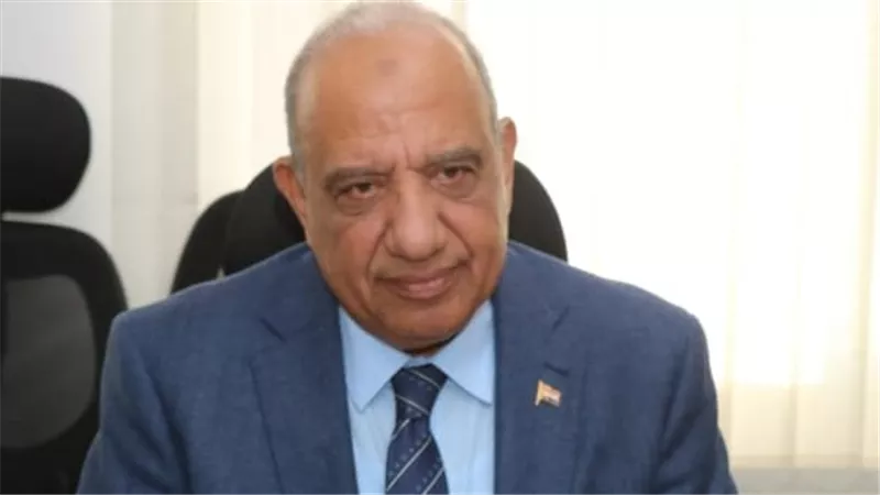 «عصمت» يغادر إلى العاصمة الصينية بكين لبحث سبل التعاون المشترك