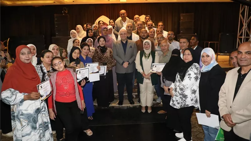 محافظ بني سويف يشهد احتفالية تكريم العاملين المتميزين بالتضامن الاجتماعي