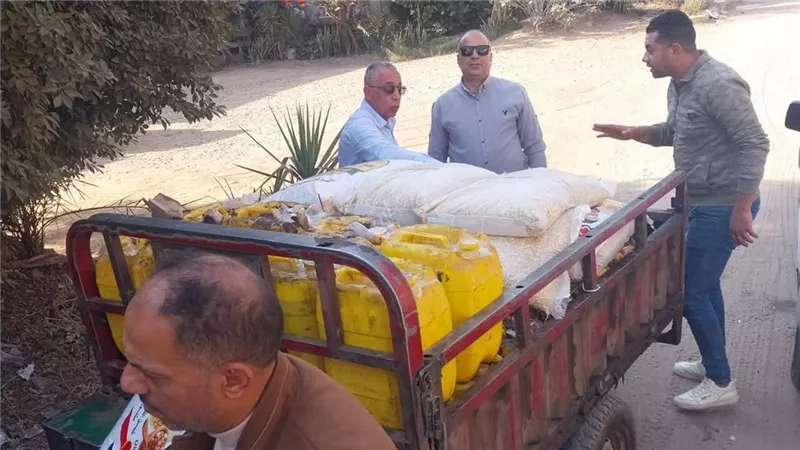 تموين القليوبية يواصل حملاته ويضبط أطناناً من السلع مجهولة المصدر