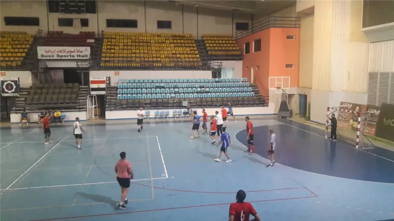 تدريبات مكثفة لفرق السويس لكرة اليد استعداداً للمشاركة في مسابقة الدوري