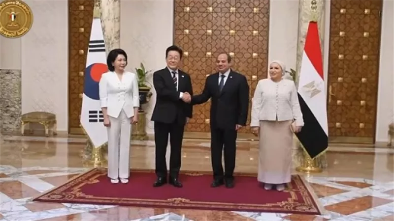 مراسم استقبال الرئيس السيسي والسيدة قرينته لرئيس كوريا الجنوبية