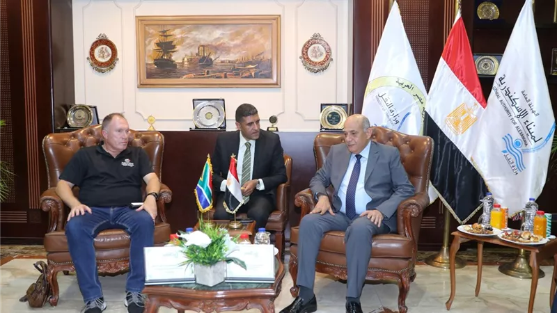الهيئة العامة لميناء الأسكندرية تستقبل وفدا برلمانيا من جنوب أفريقيا 